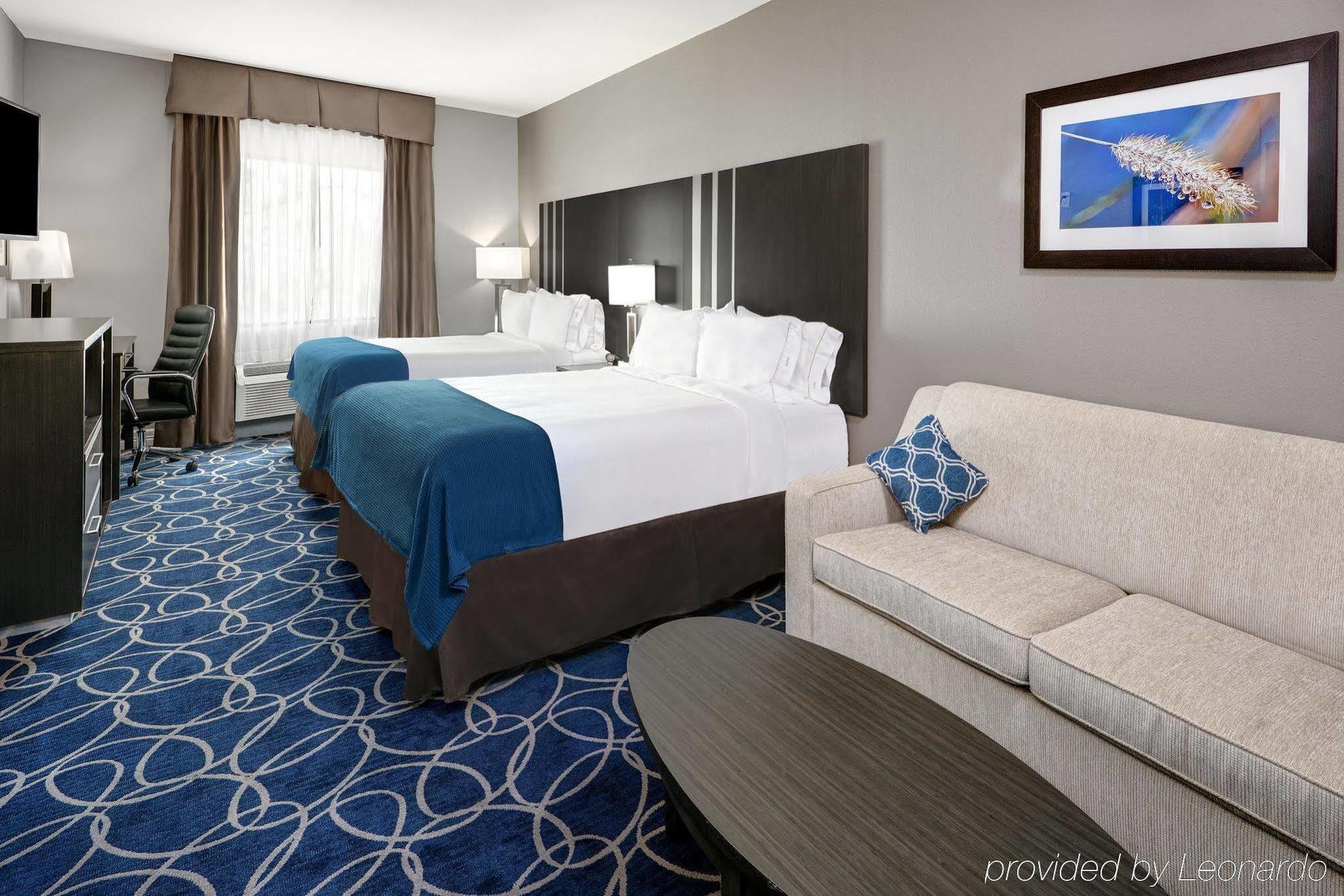 Holiday Inn Express And Suites Houston North - Iah Area By Ihg Kültér fotó