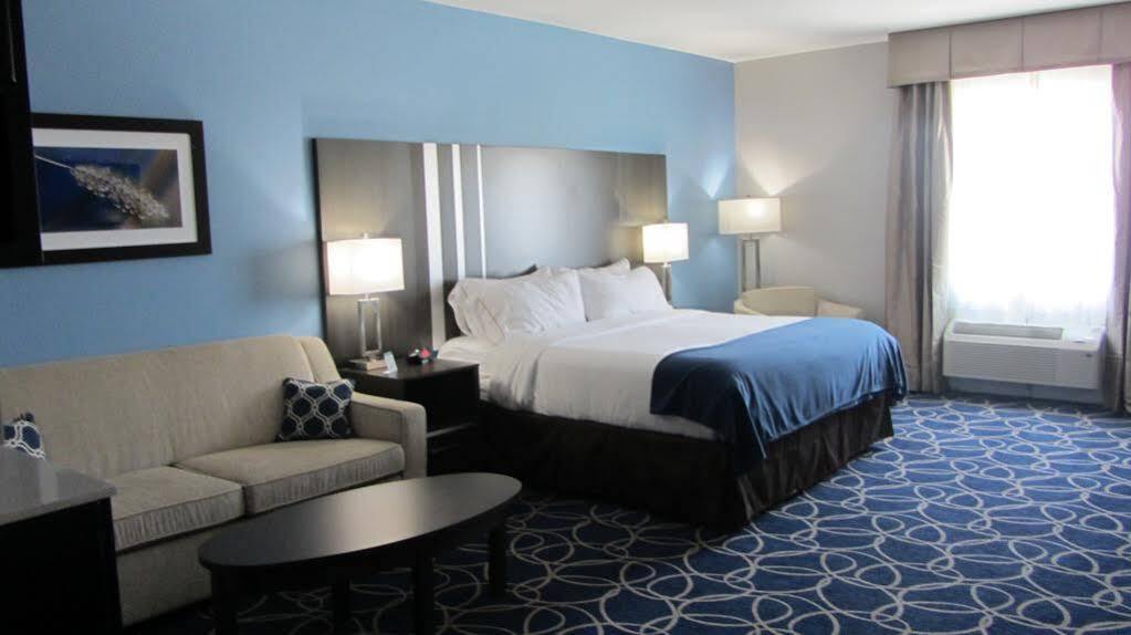 Holiday Inn Express And Suites Houston North - Iah Area By Ihg Kültér fotó